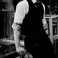 Přední strana obalu CD Les (Instrumental)