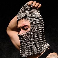 Přední strana obalu CD ???