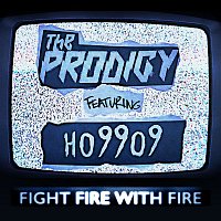 The Prodigy – Fight Fire with Fire (feat. Ho99o9)