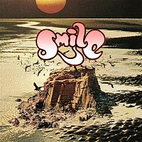 Smile – Phantom Island
