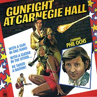Phil Ochs – Gunfight At Carnegie Hall