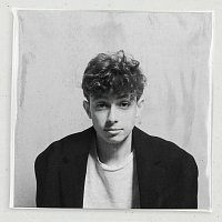 Thoughty – OUTTA MY HEAD